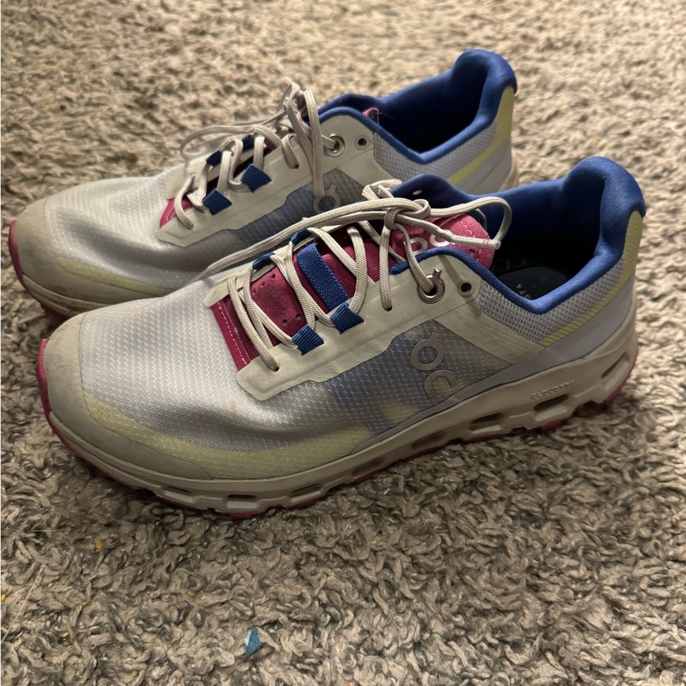 On Cloud Cloudvista Shoes Size 6.5